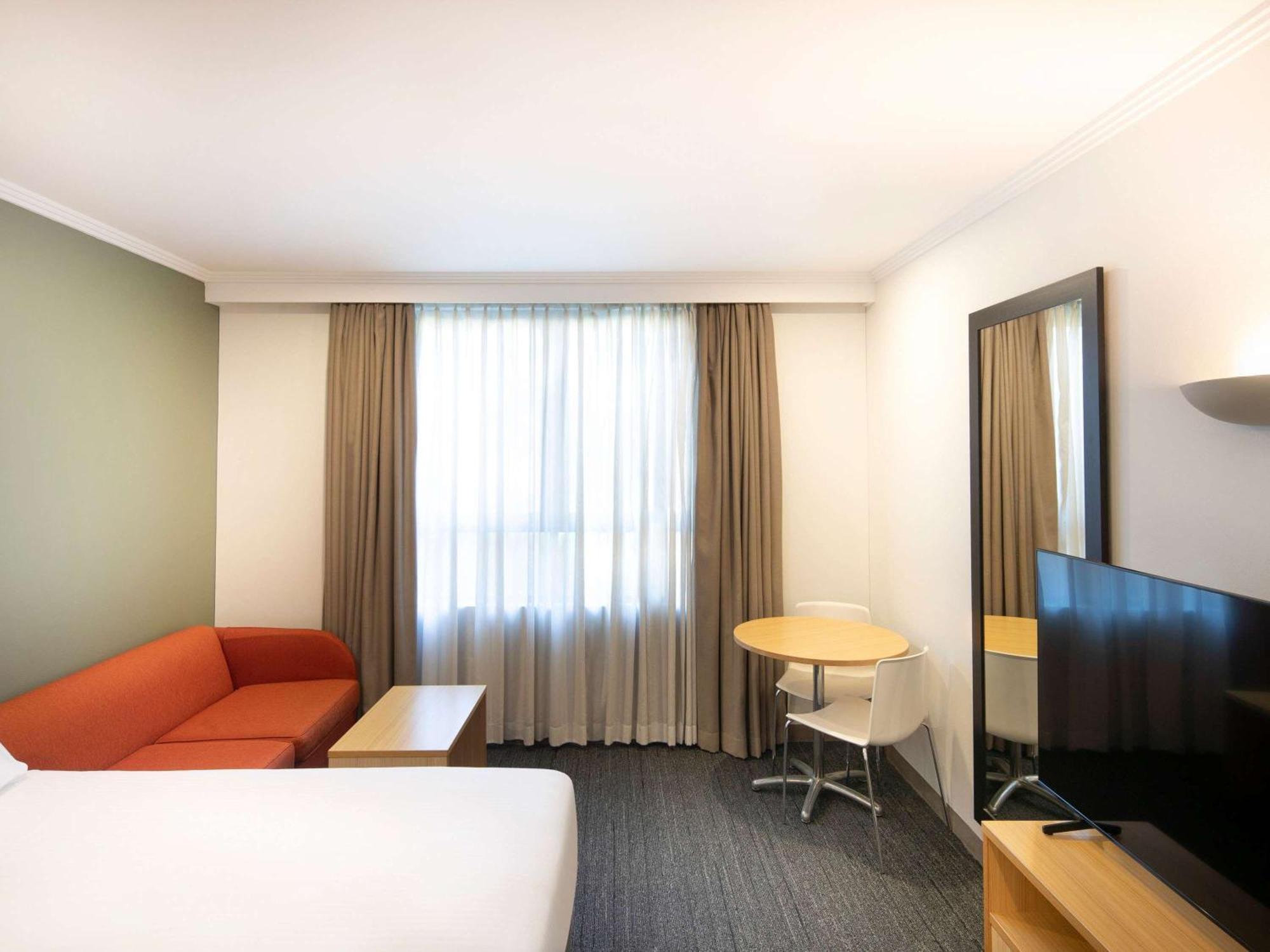 Mercure Sydney Macquarie Park Bagian luar foto