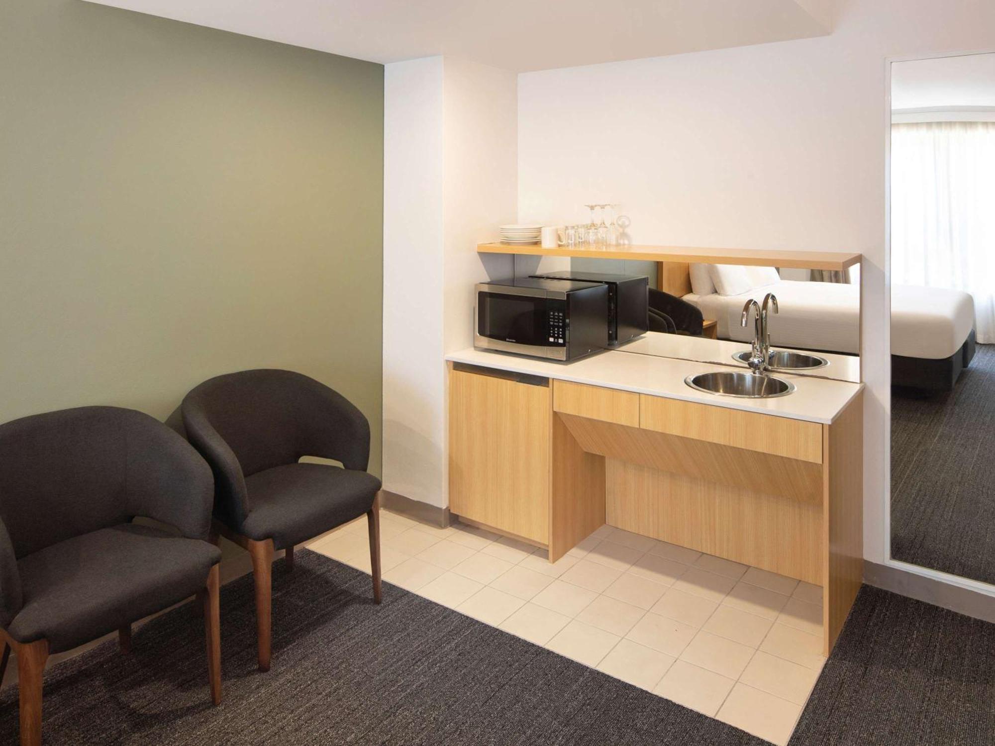 Mercure Sydney Macquarie Park Bagian luar foto
